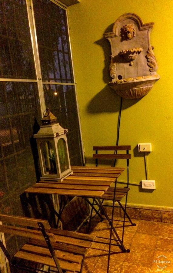 Isla By The Apartamento *